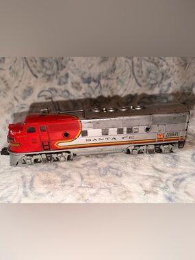 Lionel 2343 Vintage O Gauge Santa Fe F3 AA Diesel Locomotive Set 1948 49